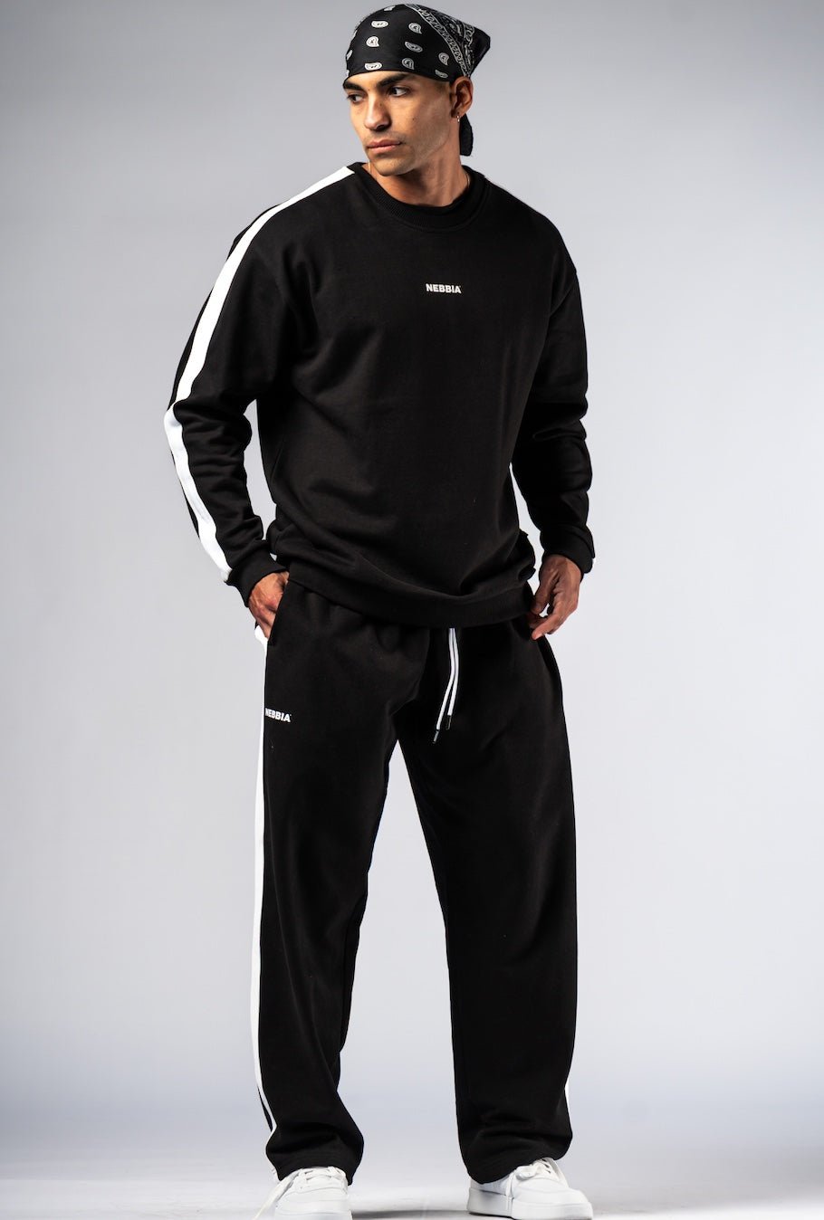 NEBBIA Power Relaxed Sweatpants 904 | Black & Black - AlisiiaKholli
