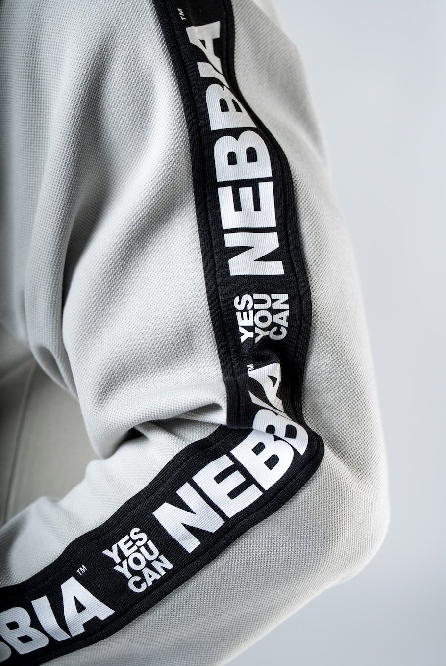 NEBBIA Training Hoodie HERO 300 – Light Grey Heavyweight Hoodie - AlisiiaKholli
