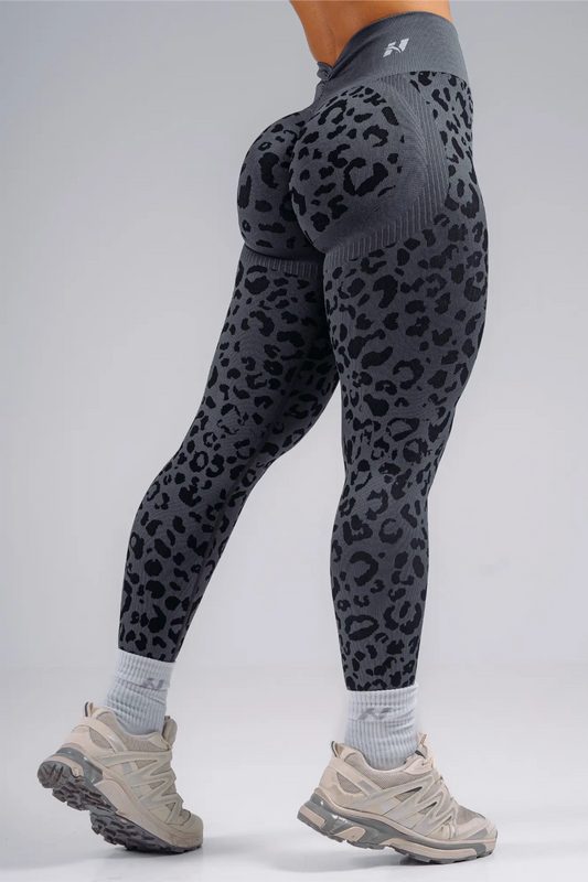 Nebbia 849 Push-Up Compression Leopard Leggings PRIMAL | Black Leopard