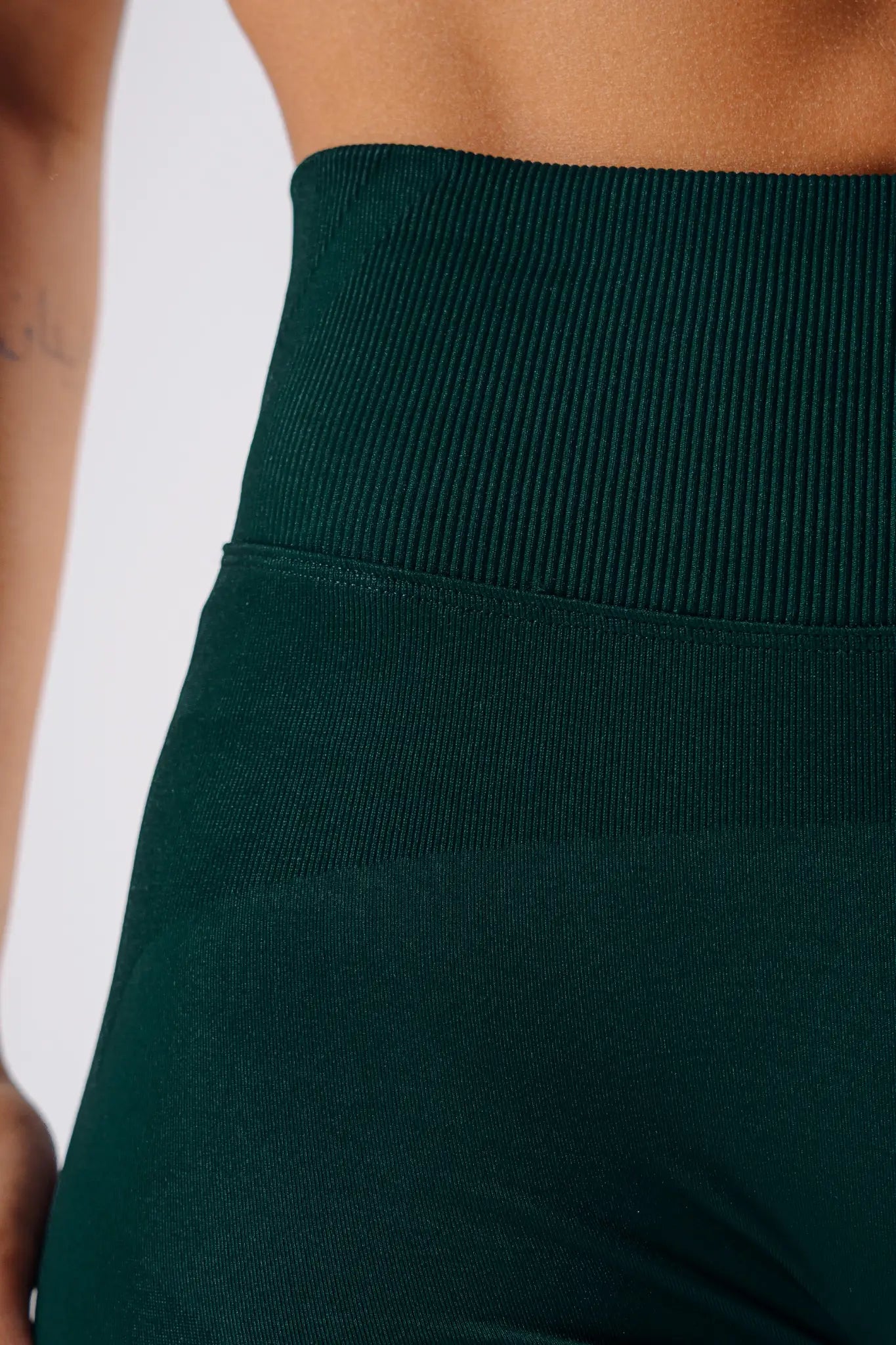NEBBIA 857 Dark Green Extra Push-Up Shorts | PRIMAL