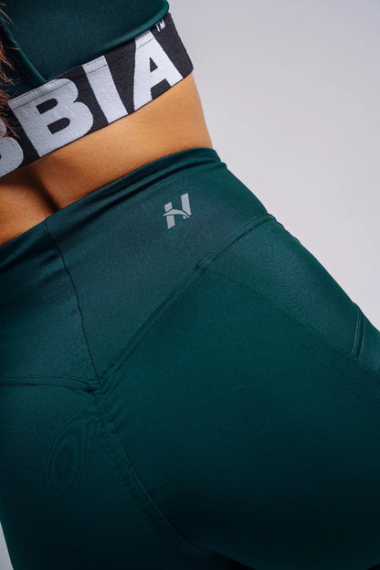 NEBBIA 858 Dark Green High-Waist Shorts with Pockets | PRIMAL