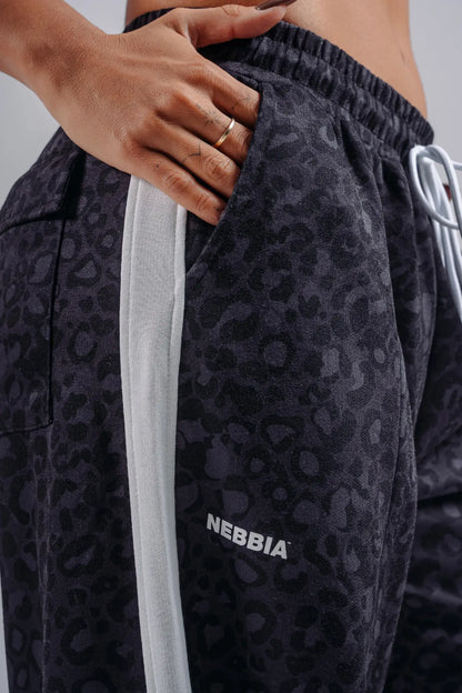 NEBBIA 865 Black Leopard Baggy Leopard Sweatpants | PRIMAL
