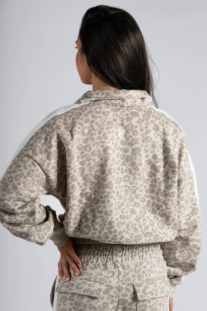 NEBBIA 866 Cream Leopard Half-Zip Leopard Sweatshirt | PRIMAL