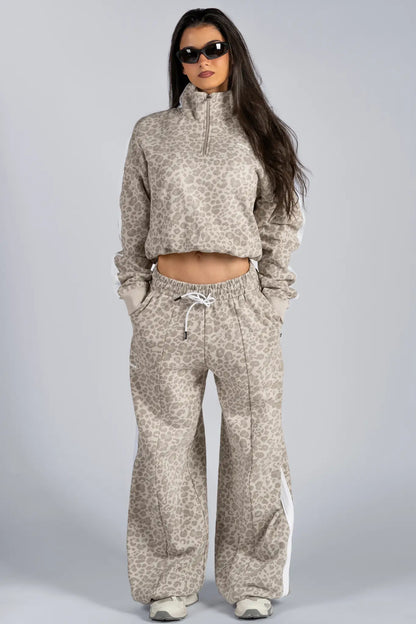 NEBBIA 866 Cream Leopard Half-Zip Leopard Sweatshirt | PRIMAL