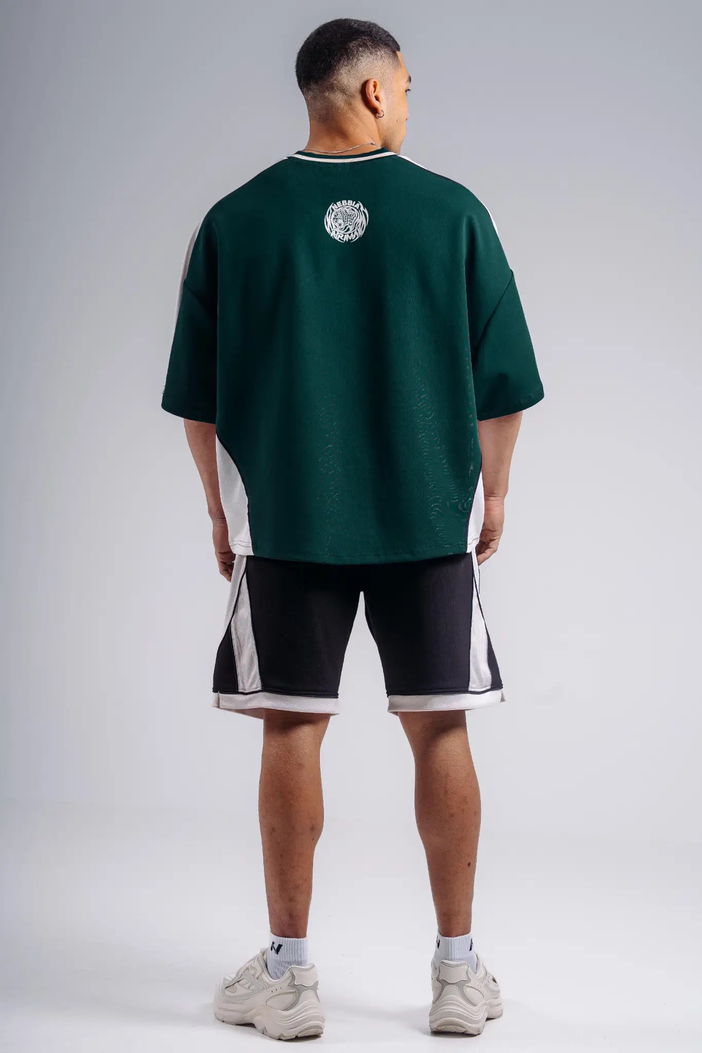 NEBBIA 869 Pine Green Oversized T-Shirt | PRIMAL