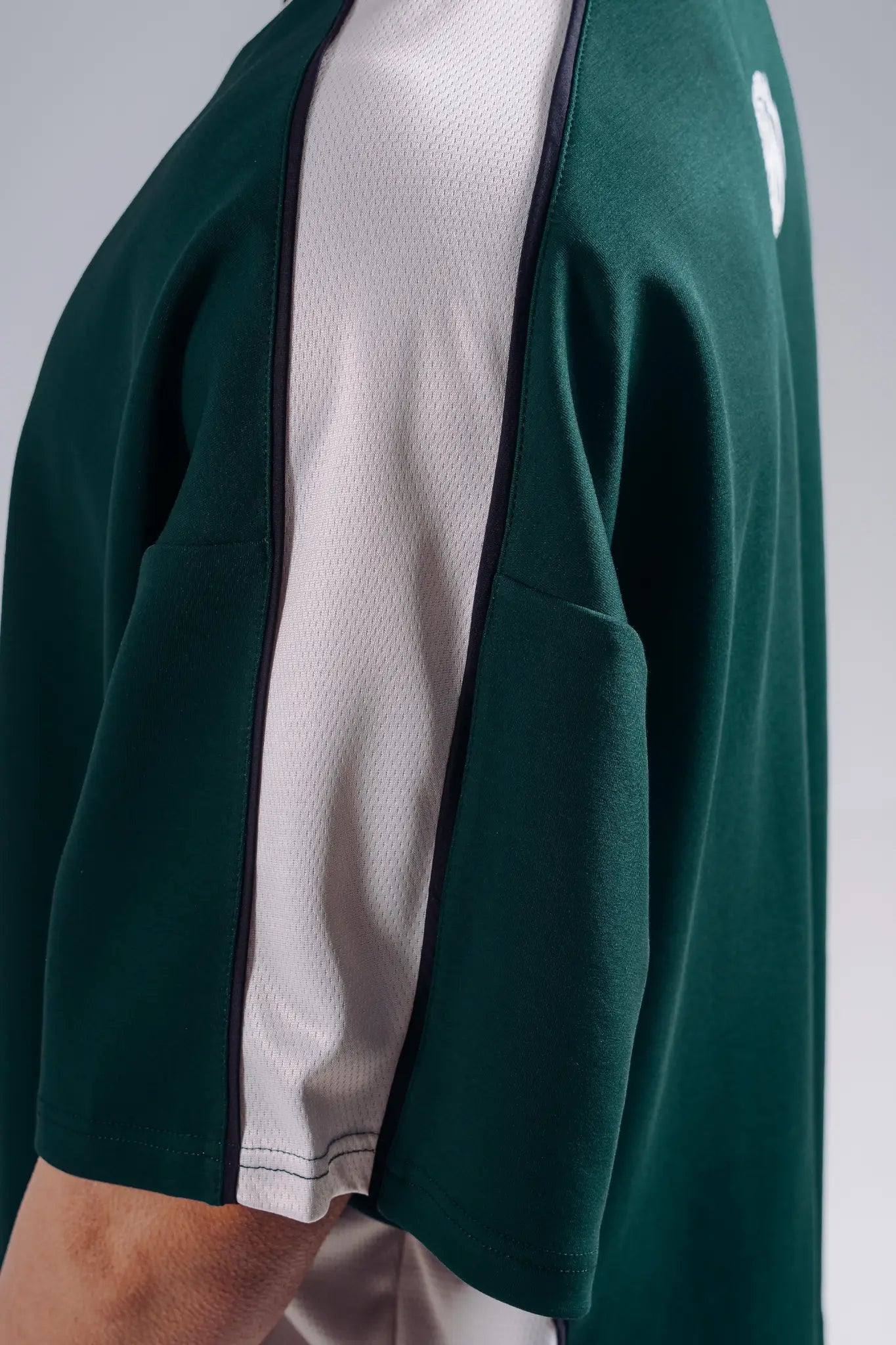 NEBBIA 869 Pine Green Oversized T-Shirt | PRIMAL
