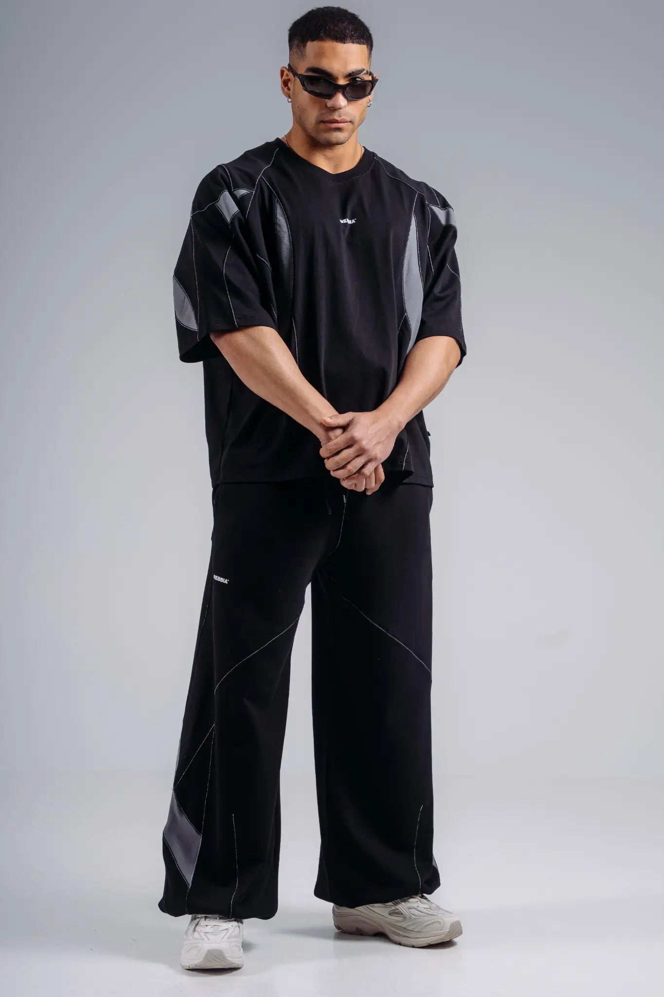 NEBBIA 871 Black Oversized Pump Cover T-Shirt | PRIMAL