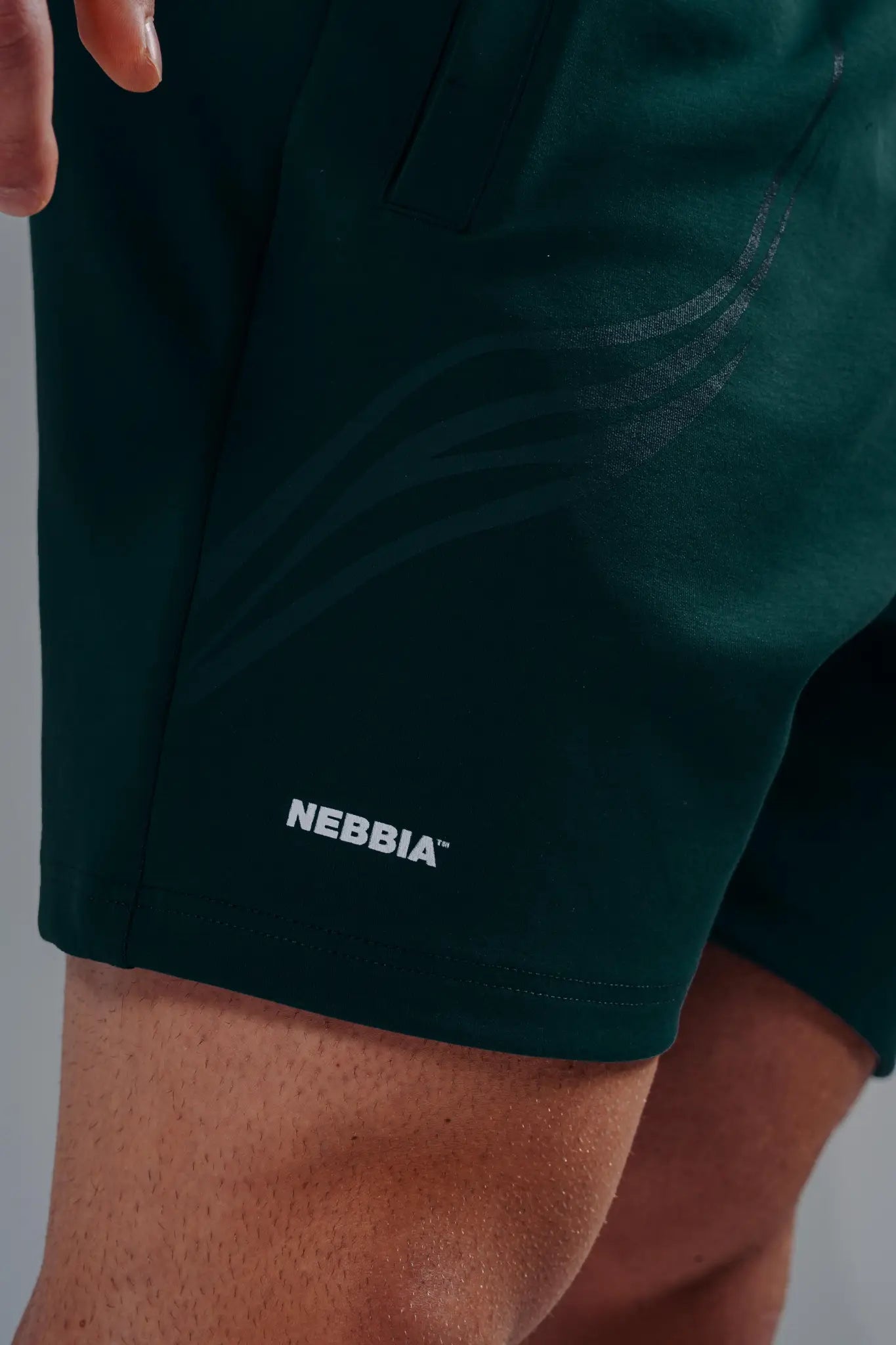 NEBBIA 876 Pine Green Oversized Training Shorts | PRIMAL