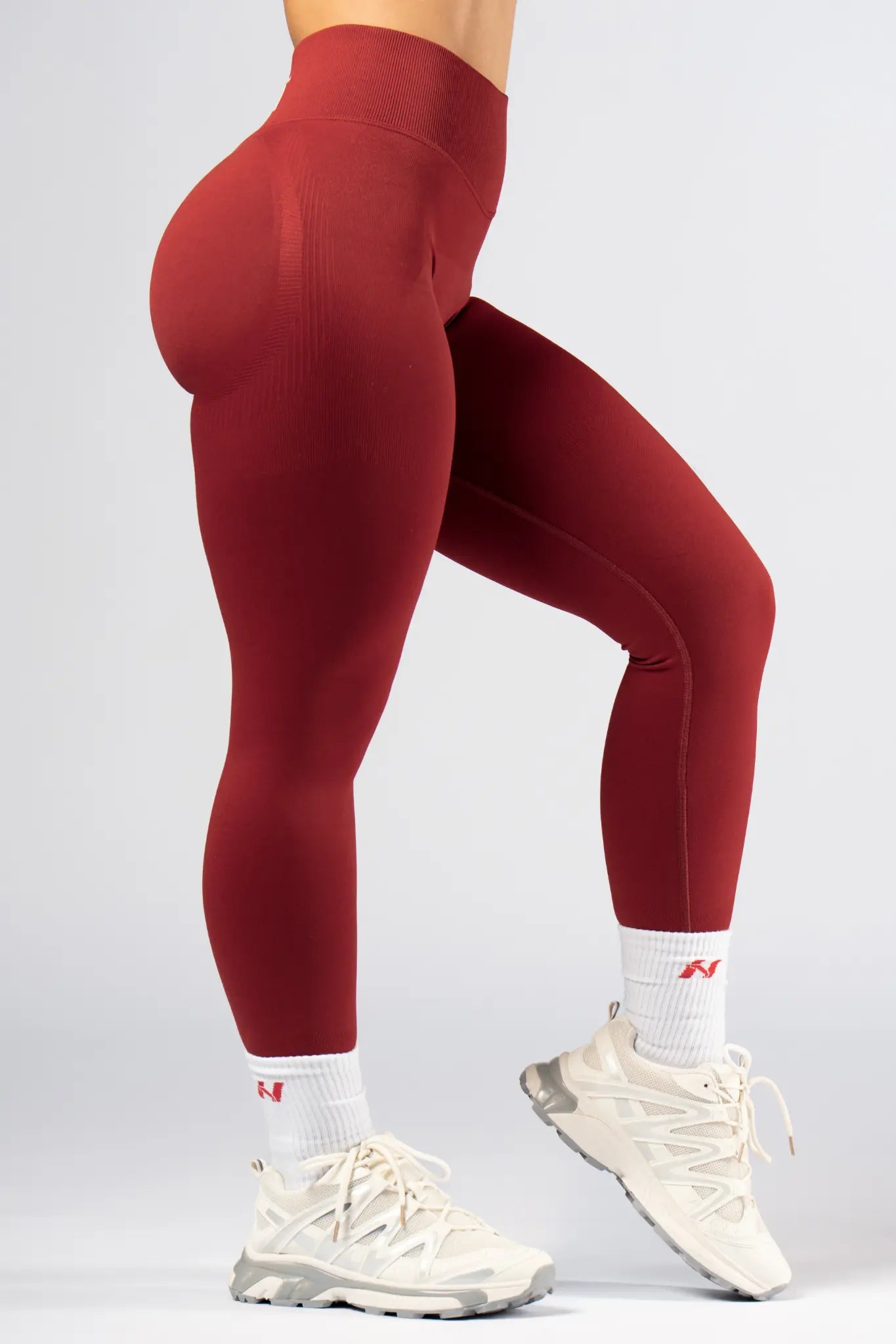 Nebbia Power 888 High-Waist Push-Up Leggings - Red