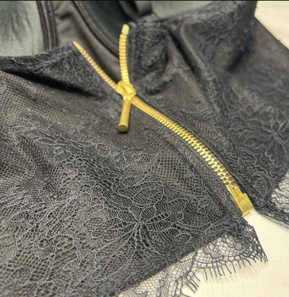 Lace - Trimmed Black Bustier Crop Top – Luxury French Lace Corset with Premium Riri Zipper - AlisiiaKholli