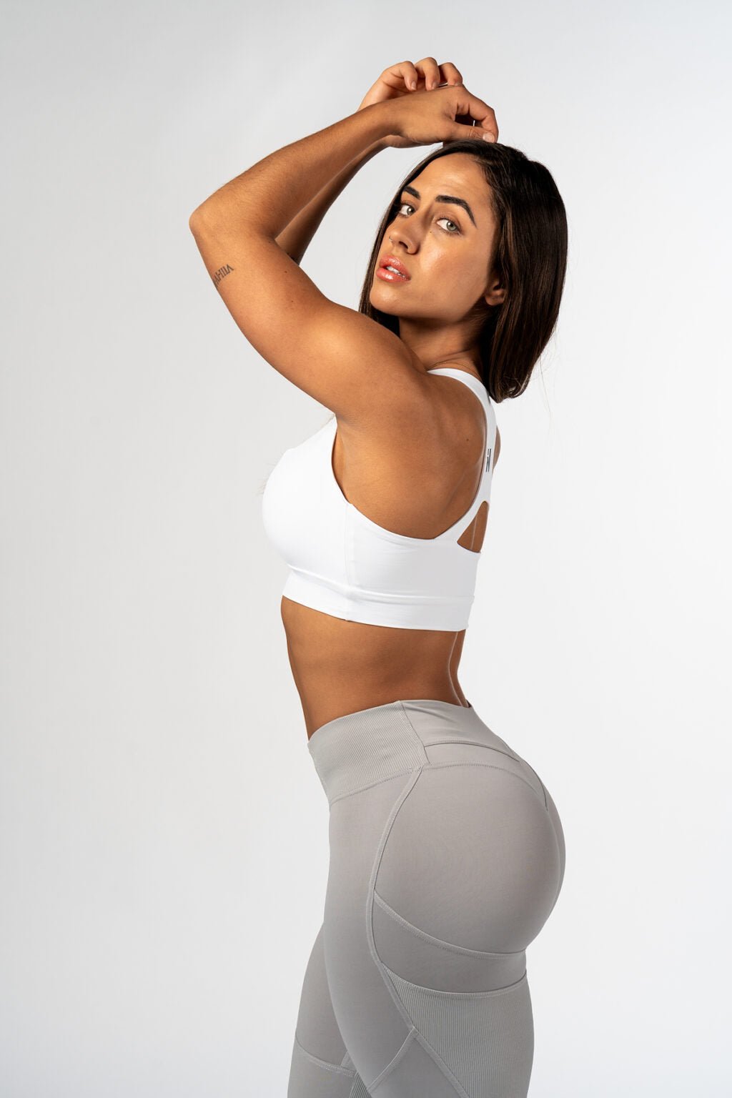 Medium - Support Racerback Sports Bra AGILE White 471 - AlisiiaKholli