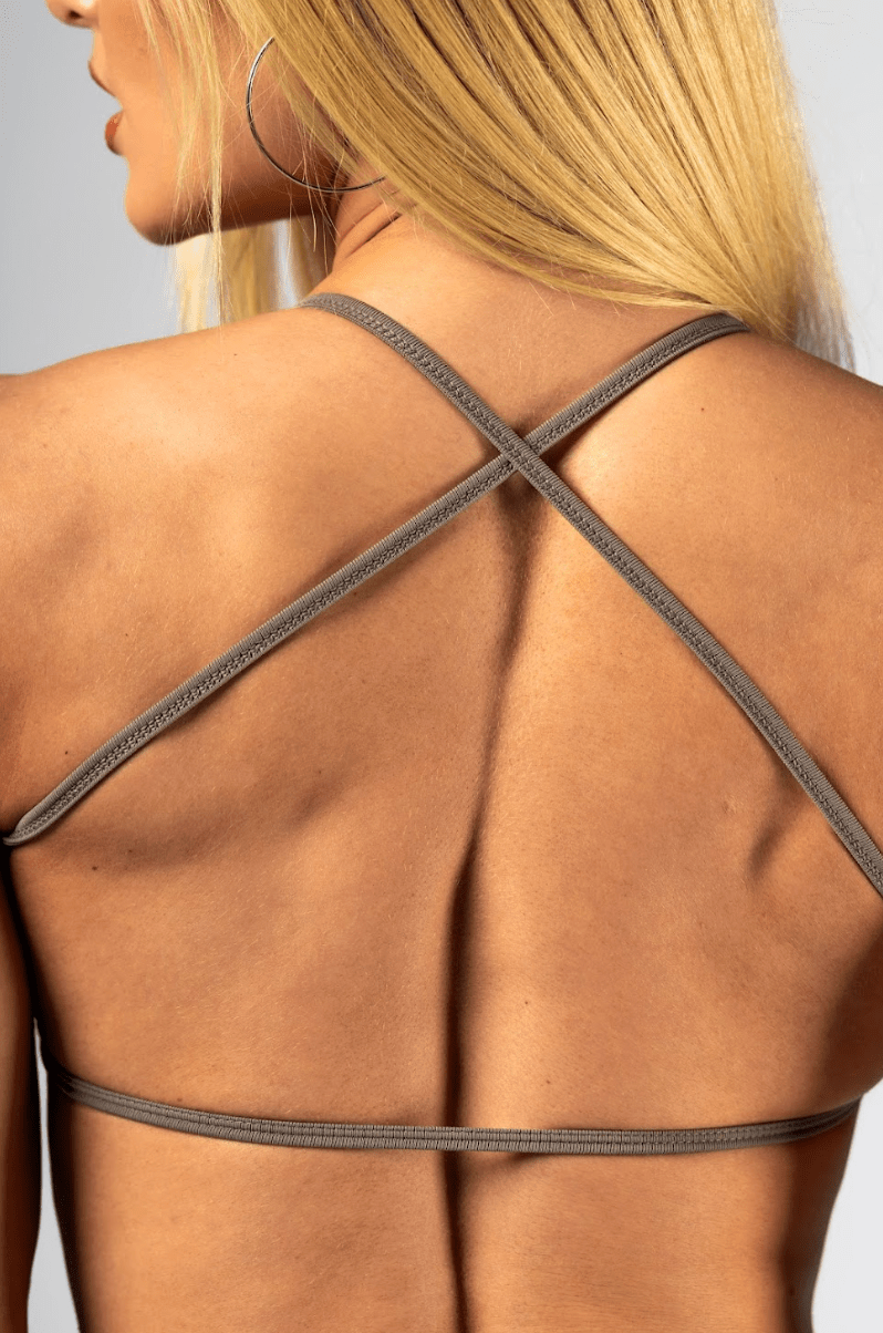 Nebbia Open - Back Sports Bra Power 890 | Medium Support - Light Brown ASH - AlisiiaKholli