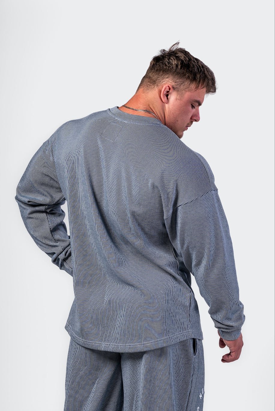 NEBBIA Oversized Pullover Signature 797 – Deep Blue Gym Sweatshirt - AlisiiaKholli