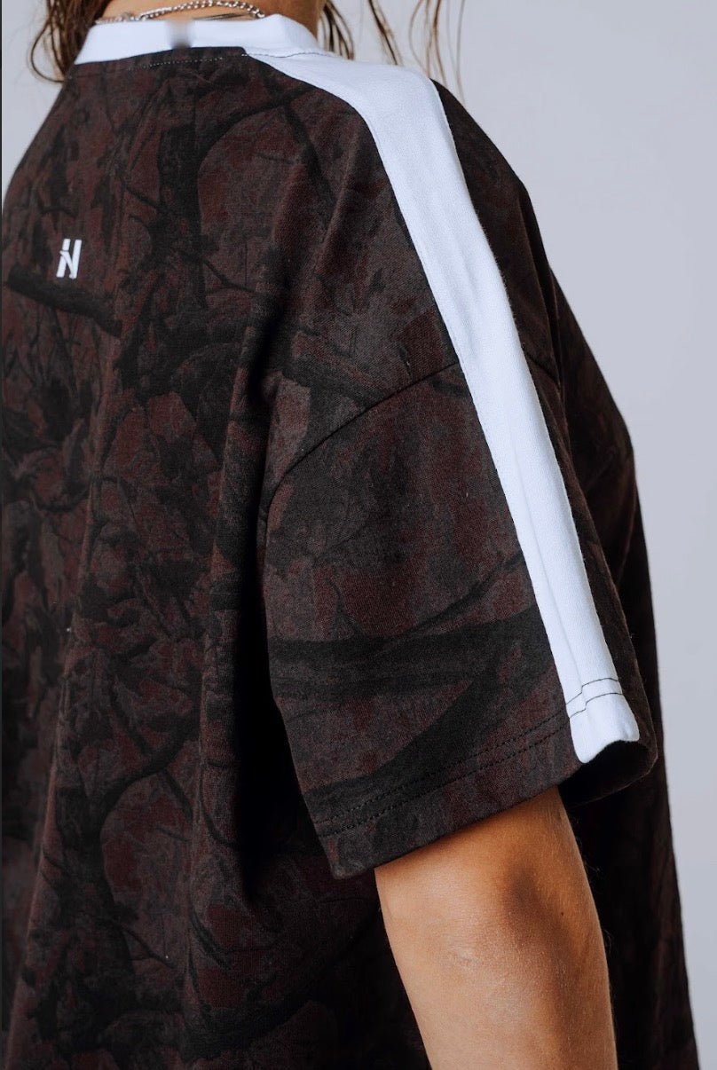 Nebbia Power 894 Relaxed Training Tee - Dark Brown Camo - AlisiiaKholli