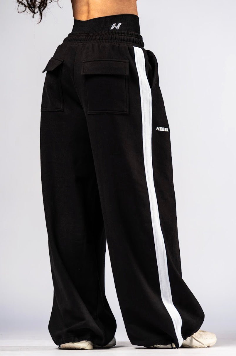 Nebbia Power 896 Oversized Camo Sweatpants - Black - AlisiiaKholli