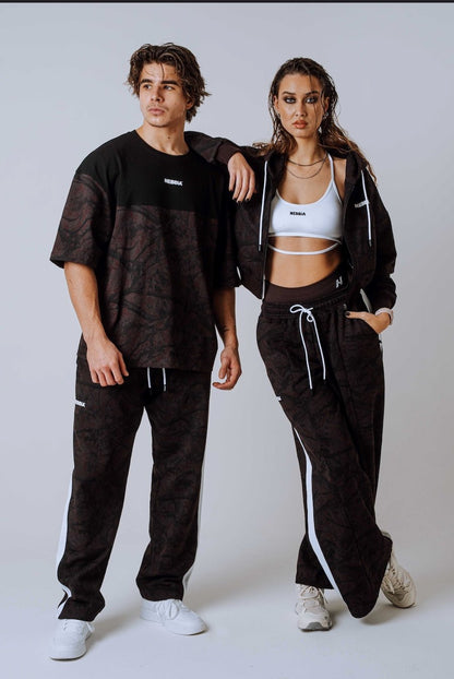 NEBBIA Power Relaxed Sweatpants 904 | Black & Dark Brown Camo - AlisiiaKholli
