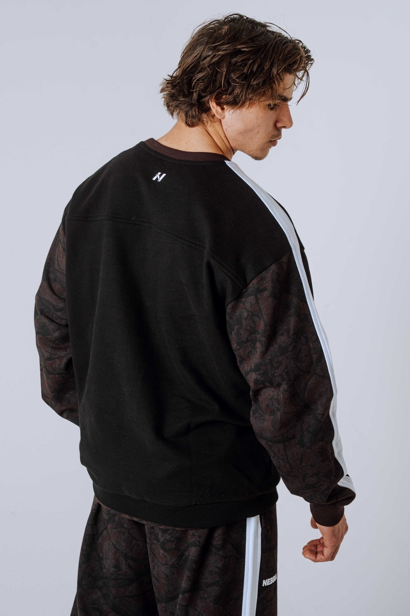 NEBBIA Power Relaxed Sweatshirt 903 | Black & Dark Brown Camo - AlisiiaKholli