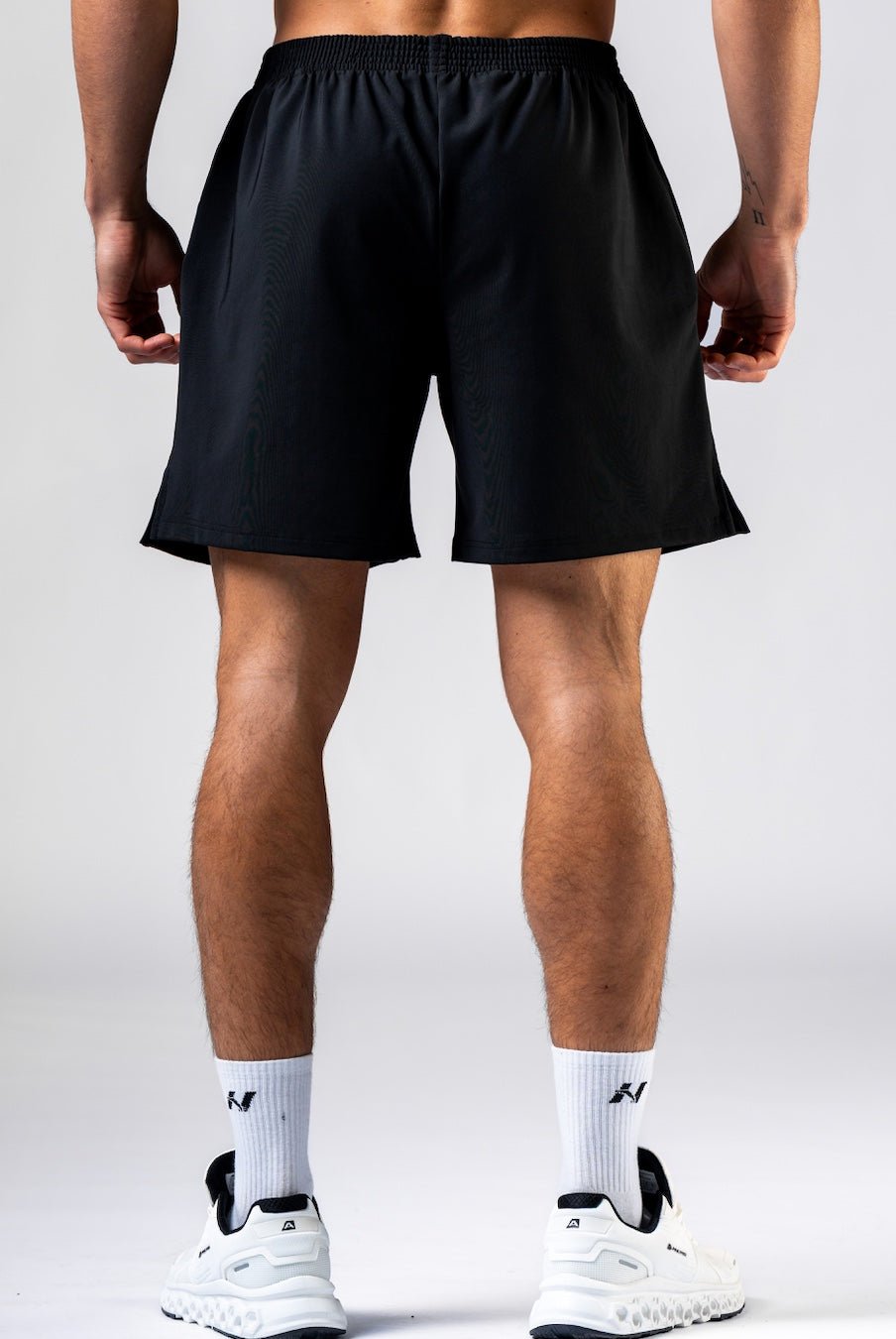NEBBIA Power Training Shorts 902 | Black & Black - AlisiiaKholli
