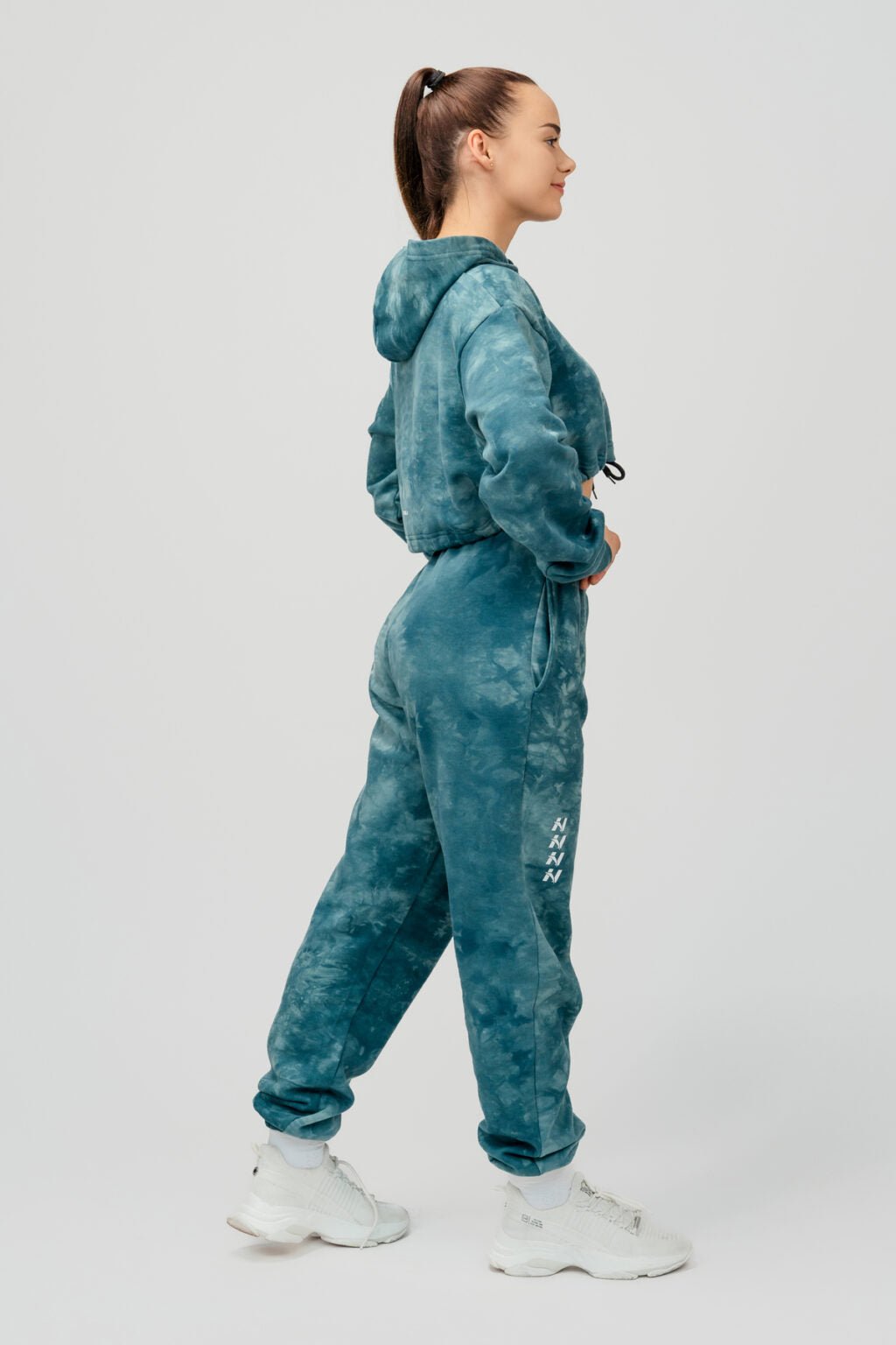 NEBBIA RE - FRESH WOMEN’S SWEATPANTS 590 - AlisiiaKholli