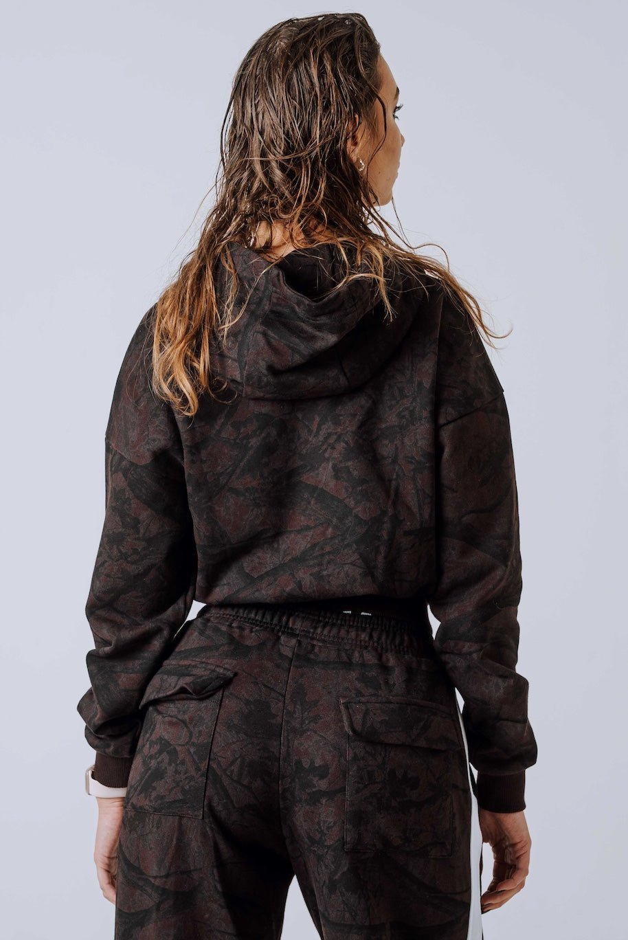 NEBBIA Relaxed Zip Hoodie Power 895 – Black / Dark Brown Camo - AlisiiaKholli