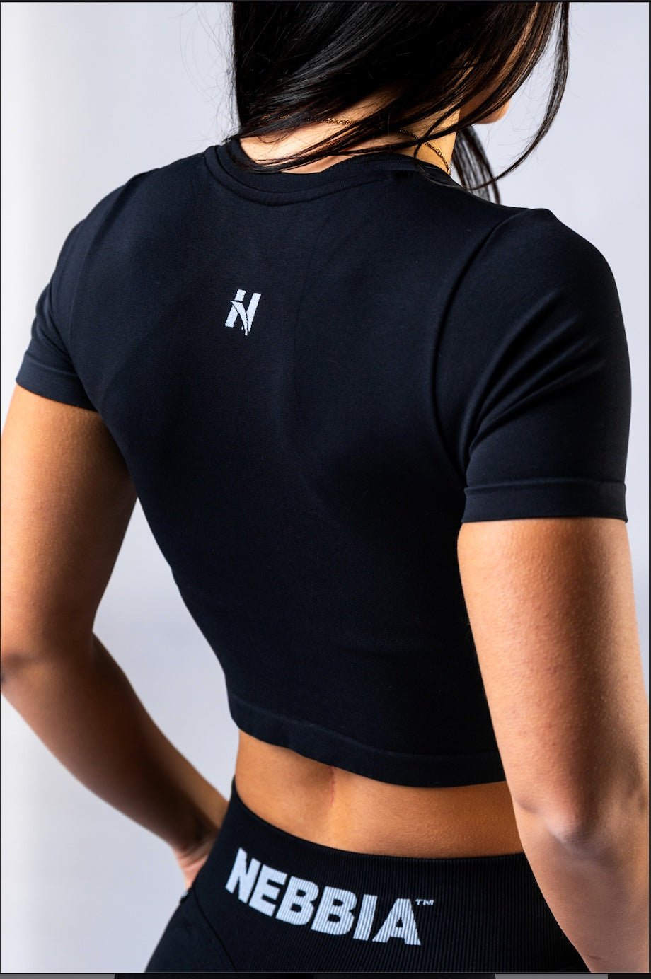 NEBBIA Seamless Short Sleeve Top POWER 891 – Black Crop Top - AlisiiaKholli