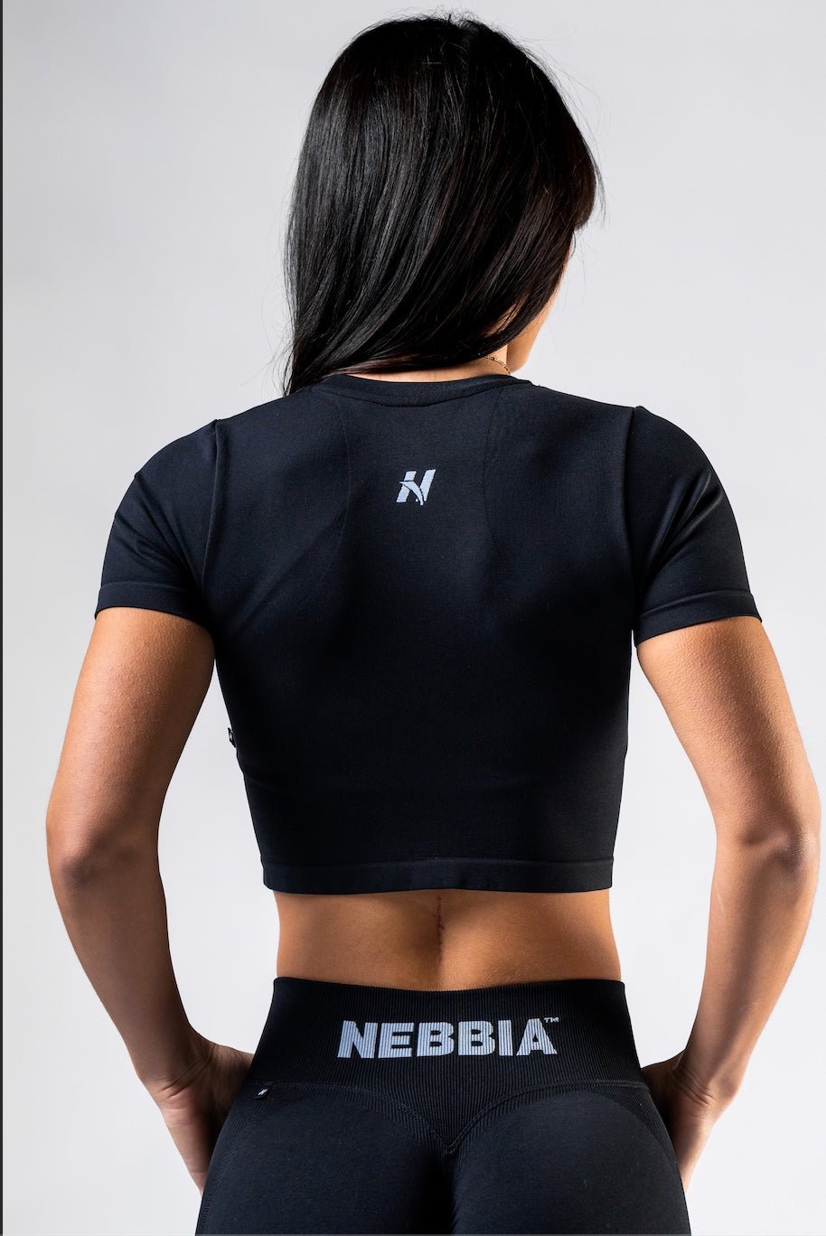 NEBBIA Seamless Short Sleeve Top POWER 891 – Black Crop Top - AlisiiaKholli