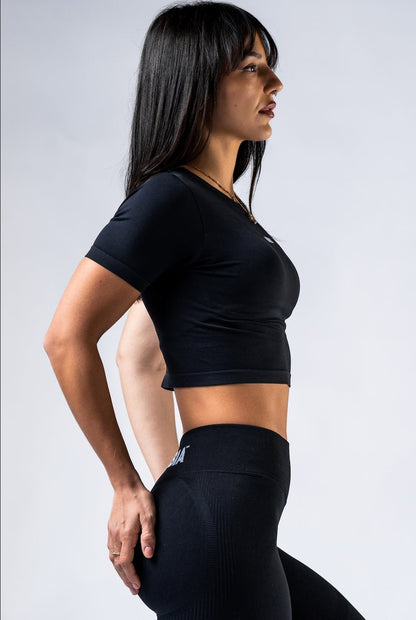 NEBBIA Seamless Short Sleeve Top POWER 891 – Black Crop Top - AlisiiaKholli
