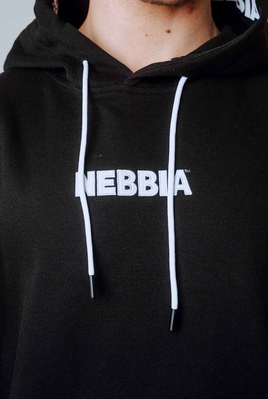 NEBBIA Training Tank HERO 299 – Black - on - Black Sleeveless Gym Hoodie - AlisiiaKholli