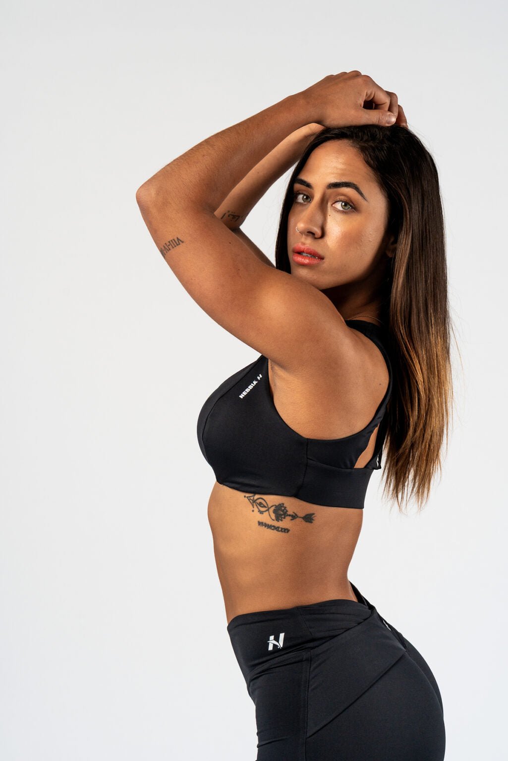 SPORTS BRA STRONG BEAUTY 424 Black - AlisiiaKholli